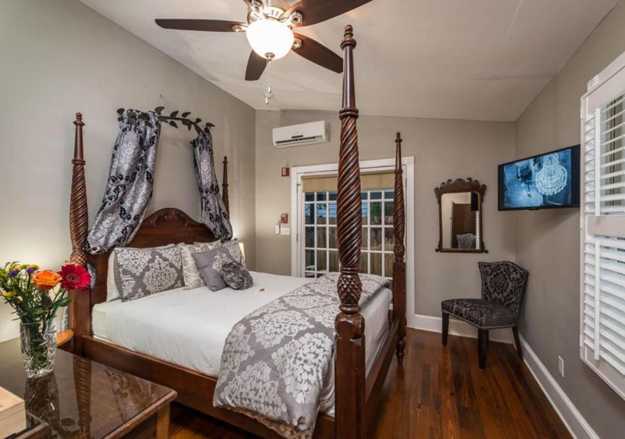 Carriage Way Inn Bed & Breakfast Adults Only - 21 Years Old And Up St. Augustine Zewnętrze zdjęcie
