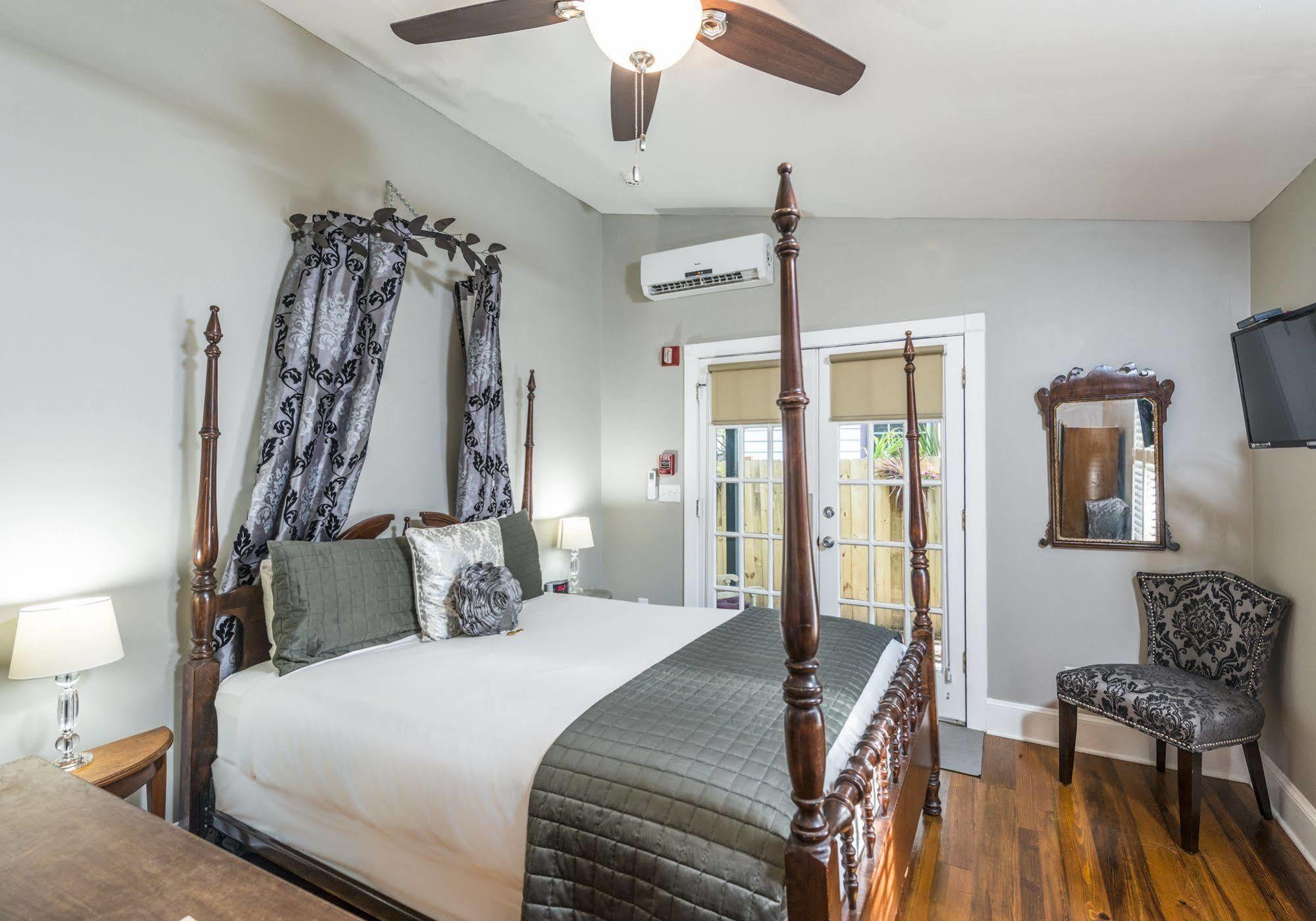 Carriage Way Inn Bed & Breakfast Adults Only - 21 Years Old And Up St. Augustine Zewnętrze zdjęcie