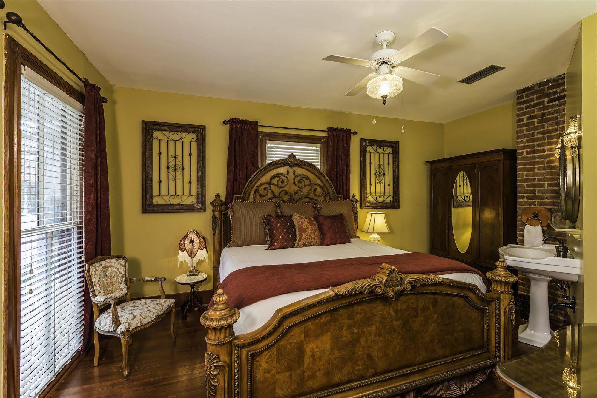 Carriage Way Inn Bed & Breakfast Adults Only - 21 Years Old And Up St. Augustine Zewnętrze zdjęcie